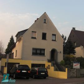 id-196-thumb-270x270-2-Familienhaus-Bergisch-Gladbach-Hand