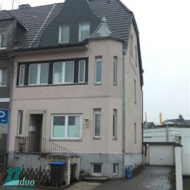 id-268-thumb-270x270-Mehrfamilienhaus-Bergisch-Gladbach-Hand